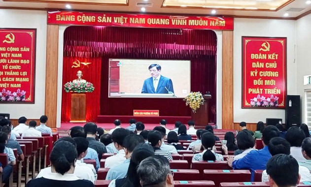 Phường Vũ Phúc tổ chức học tập, quán triệt, triển khai thực hiện Nghị quyết Hội nghị lần thứ tư Ban Chấp hành Trung ương Đảng khóa XIV